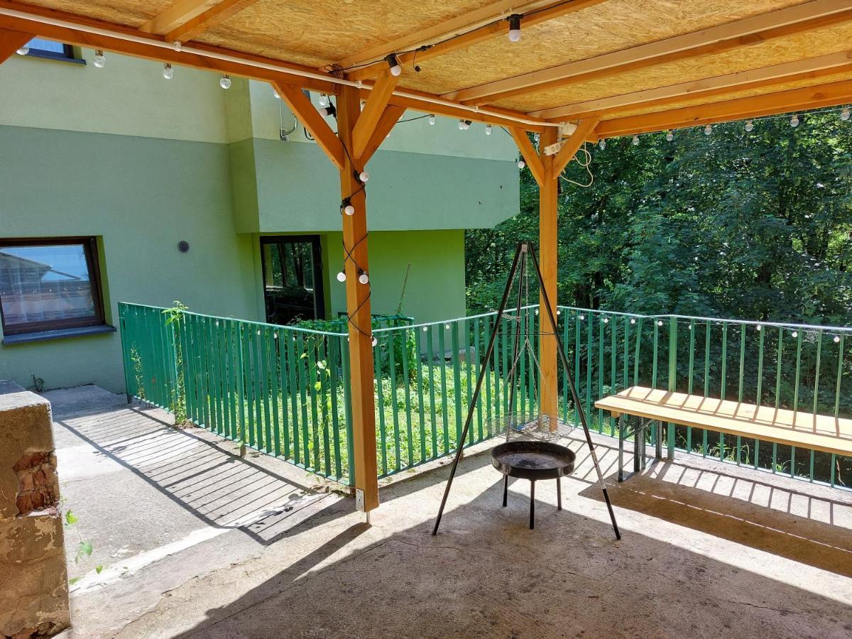 Bed and Breakfast Ośrodek ANKAR Pokrzywna Zewnętrze zdjęcie